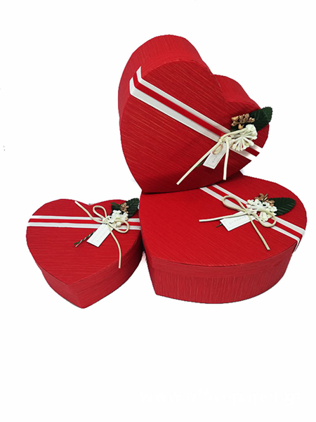 ΚΟΥΤΙ ΔΩΡΟΥ ΚΑΡΔΙΑ κρεμ ΜΕ ΦΙΟΓΚΟ ΧΑΡΤΟΝΙ 22x20x9 cm ΣΕΤ 3 ΤΕΜ 11459