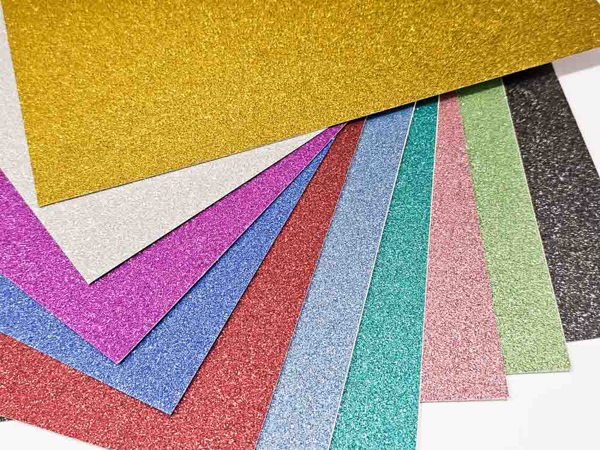 ΧΑΡΤΟΝΙ GLITTER KANGARO 25Χ35εκ. ΣΚΛΗΡΟ 300gr ΛΕΙΑ ΕΠΙΦΑΝΕΙΑ ΠΑΚΕΤΟ 10 ΧΡΩΜΑΤΑ